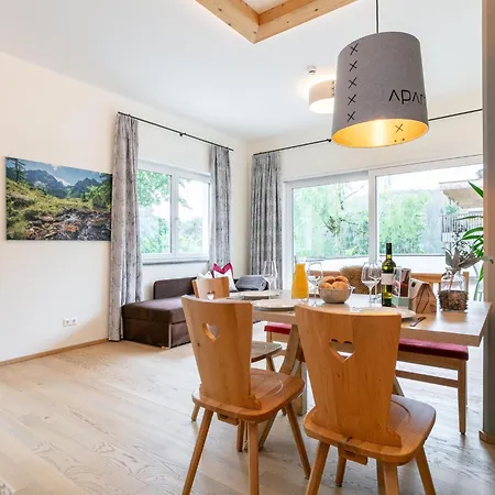 Apartment Apart33 1-18 *