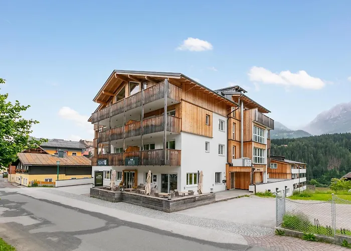 Apart33 1-18 Apartment